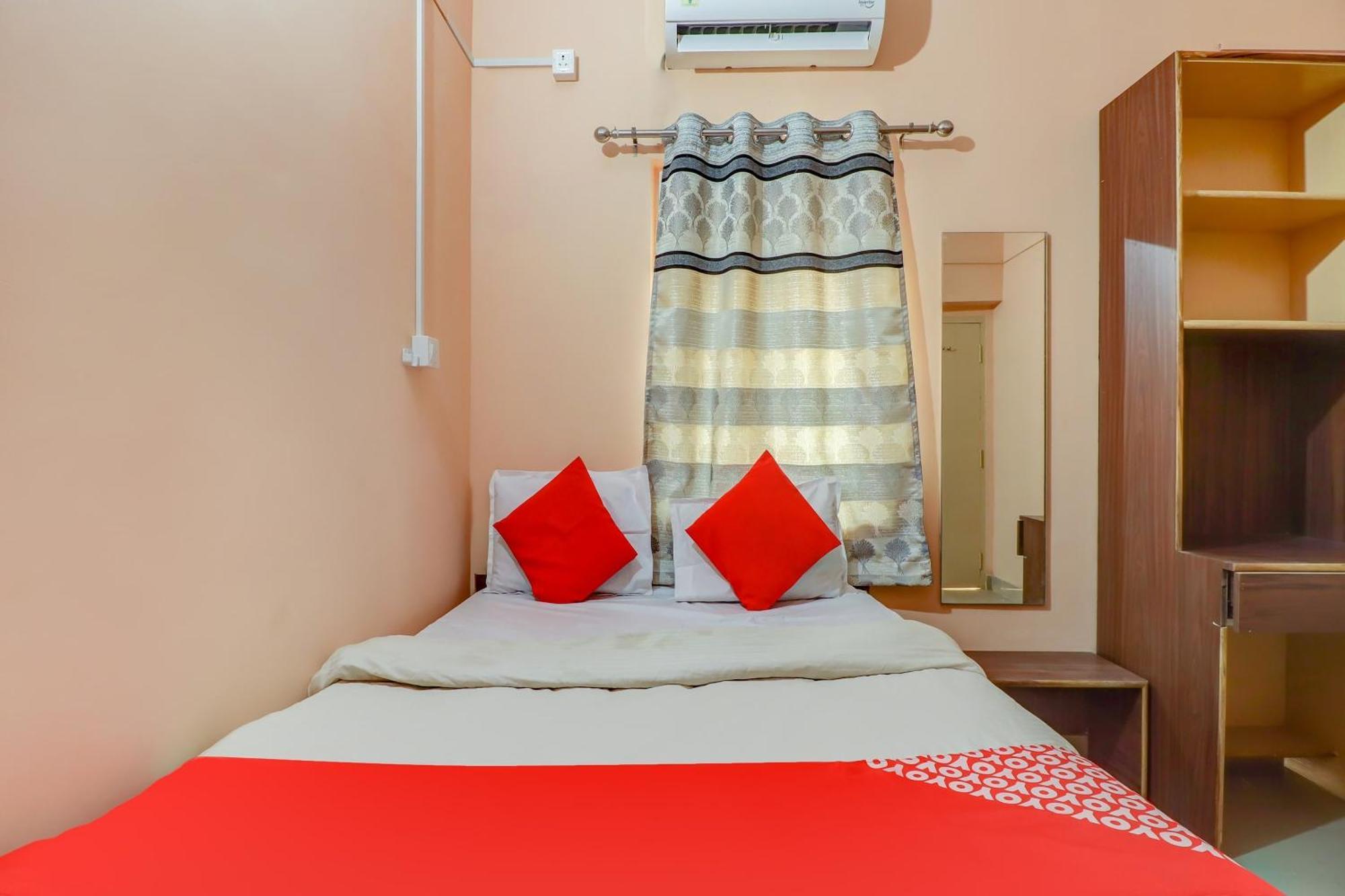 Hotel O Sidhu Kanhu & Banquet Ранчи Екстериор снимка