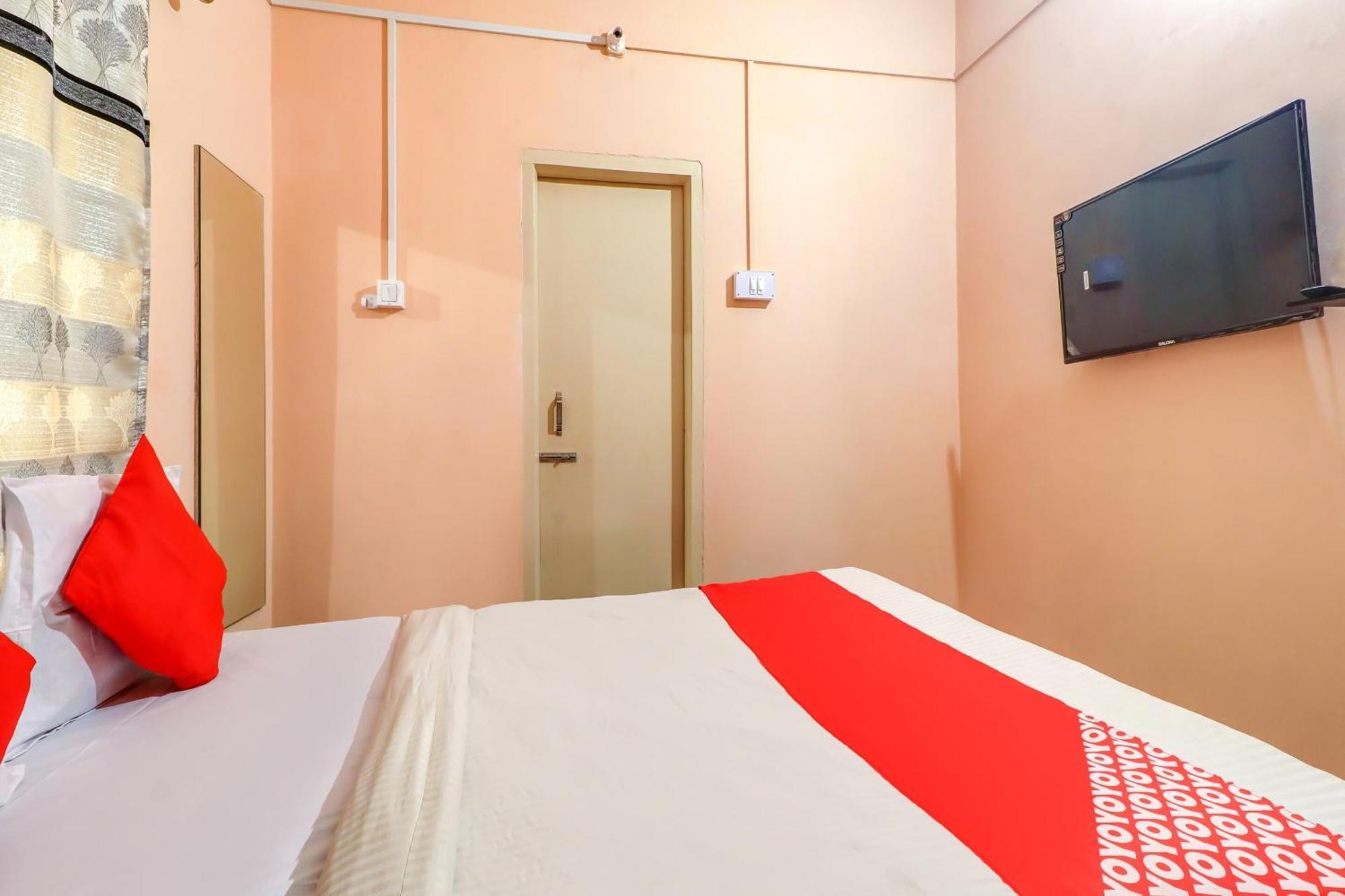 Hotel O Sidhu Kanhu & Banquet Ранчи Екстериор снимка